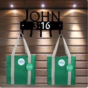 Whole Foods Market Insulated Reusable Cooler Green Grocery Shopping Bags